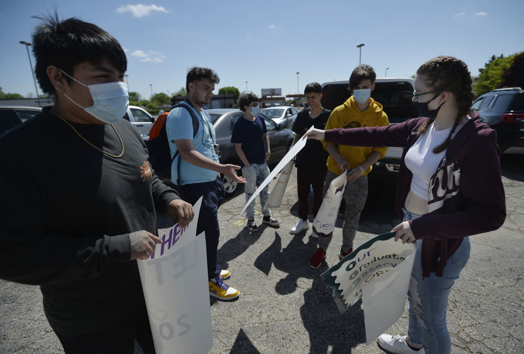 PROTEST FOR GRADUATION
